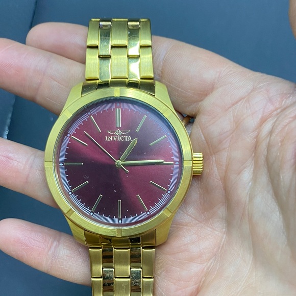 Invicta Gold Watch with Burgundy Dial - Picture 5 of 5